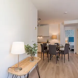 Urbe10 Atarazanas Premium 2 Bedrooms 9 Apartment Malaga